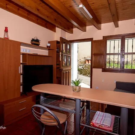 Casa Marivi * ניימברו